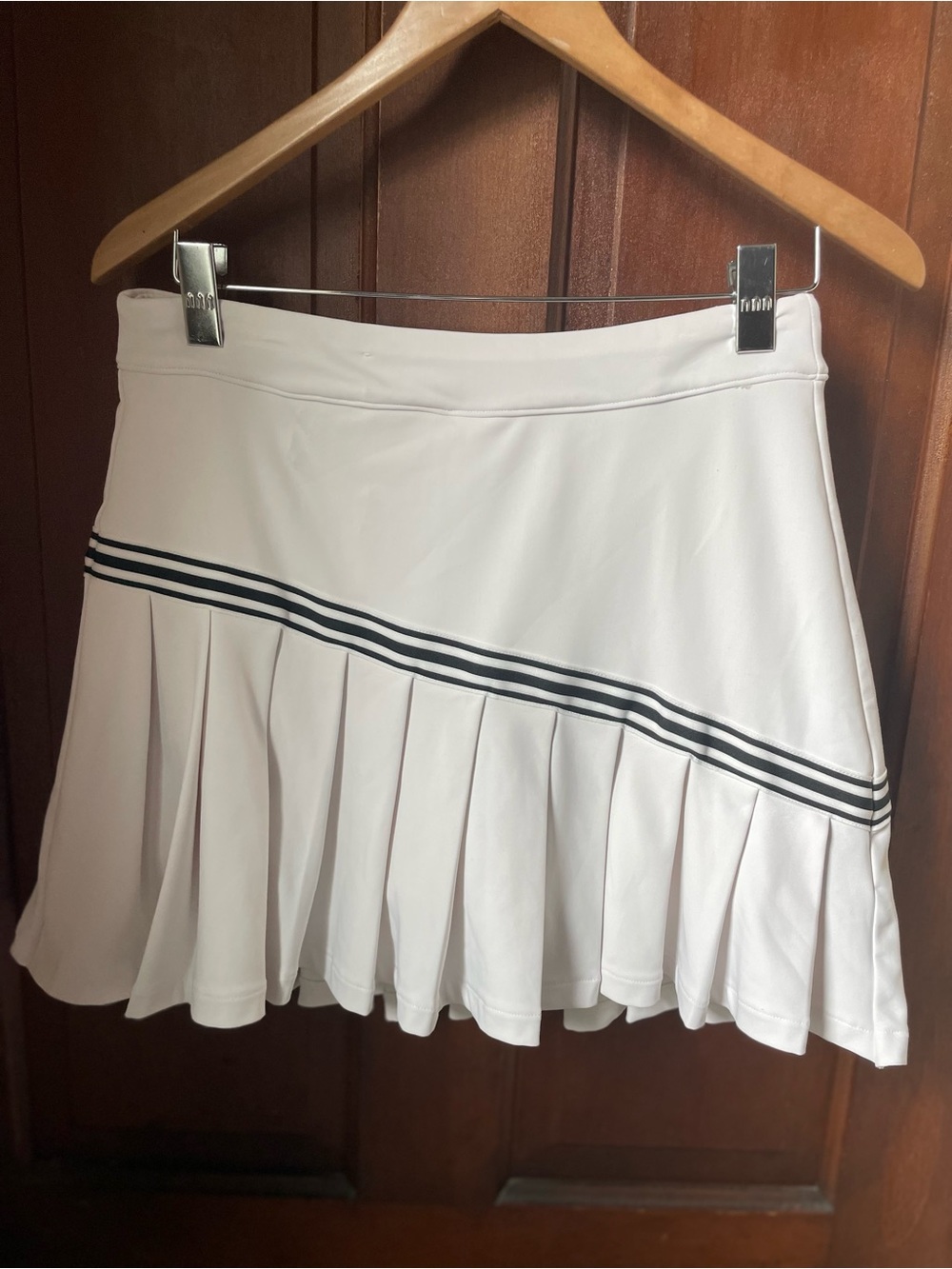 Walter Hagen women's small white athletic golf skort